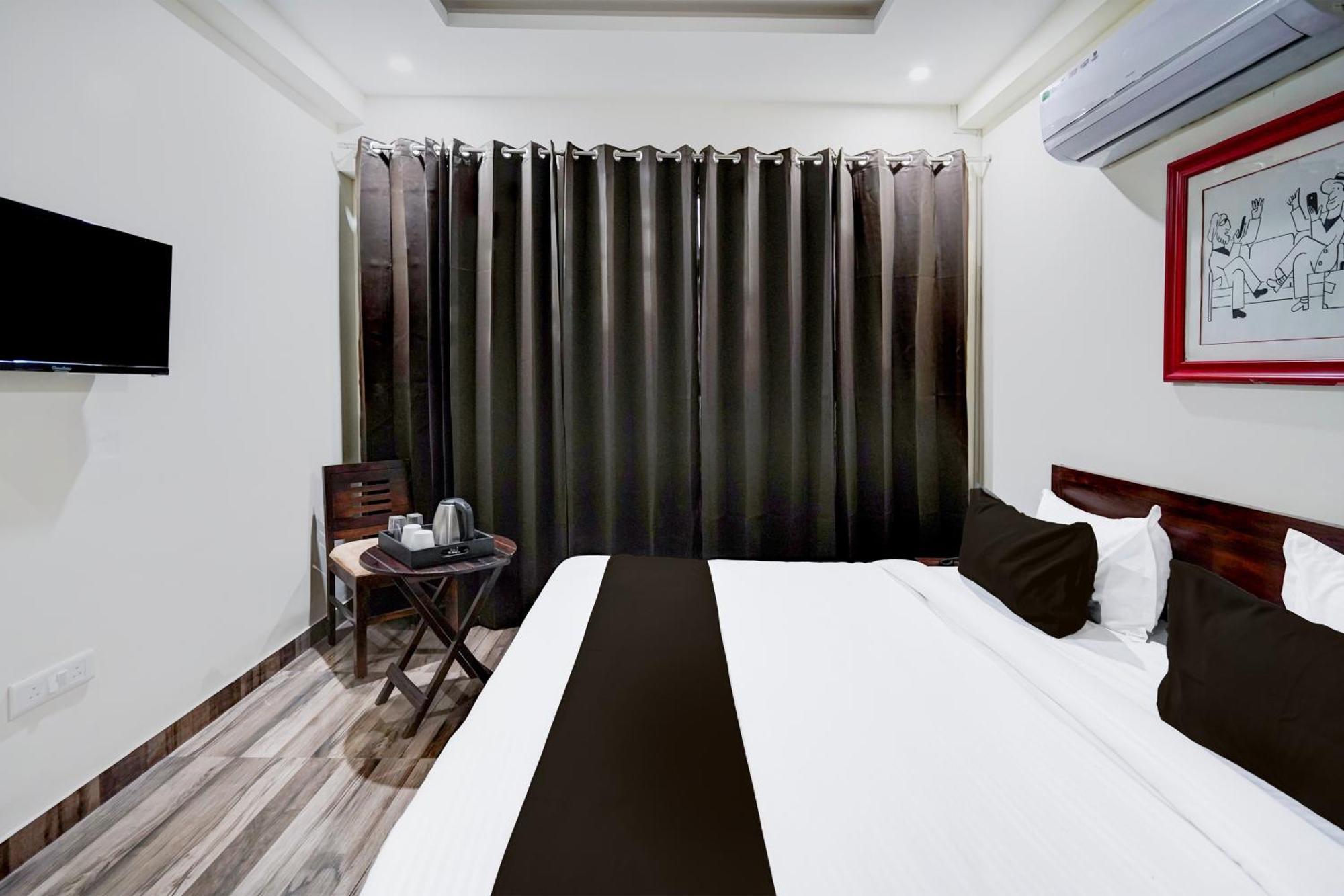 Townhouse Delight Inn Gurgaon Exterior foto