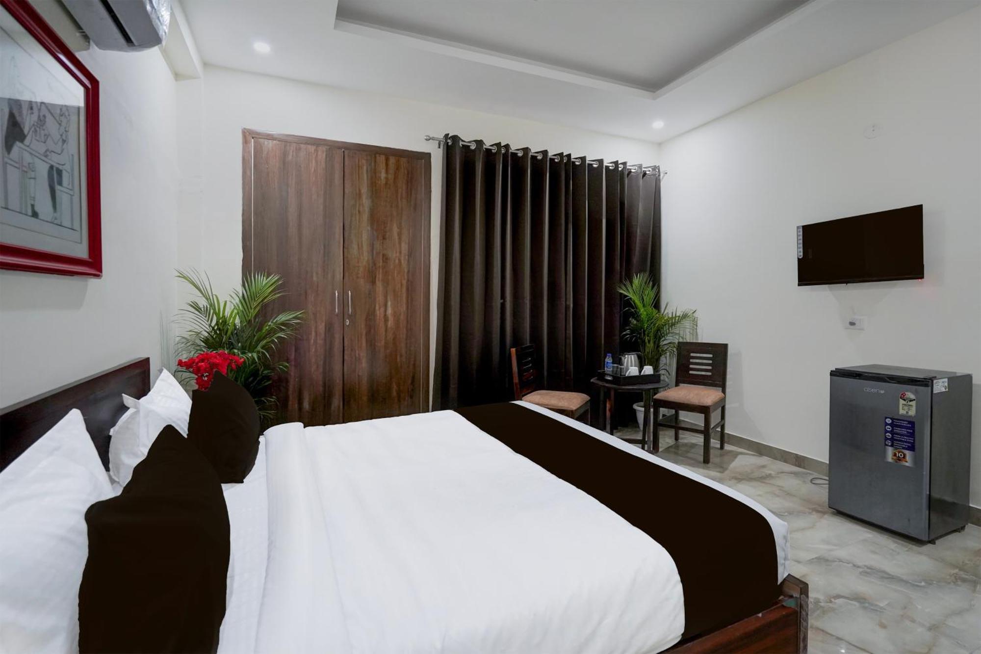 Townhouse Delight Inn Gurgaon Exterior foto