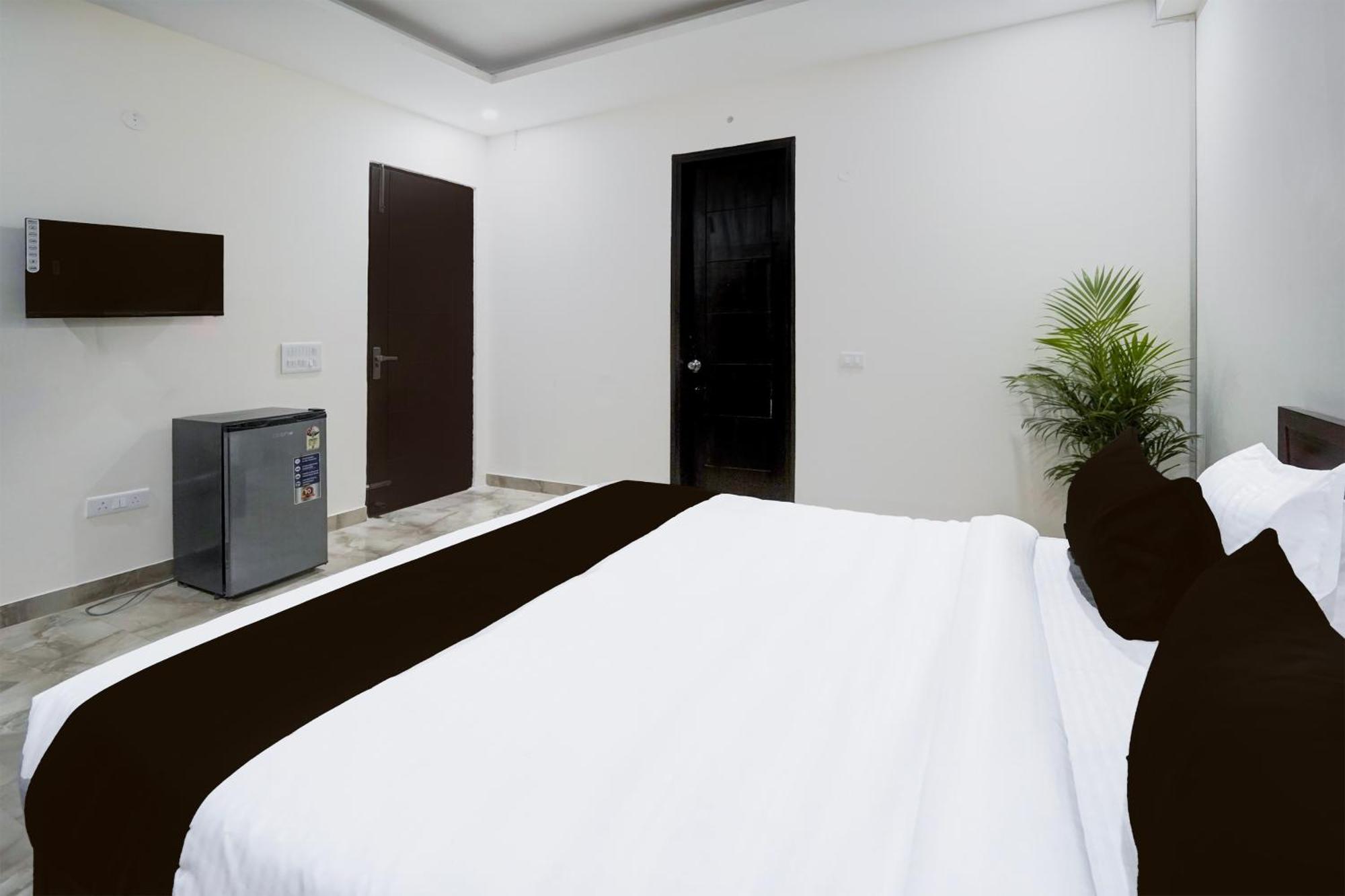 Townhouse Delight Inn Gurgaon Exterior foto
