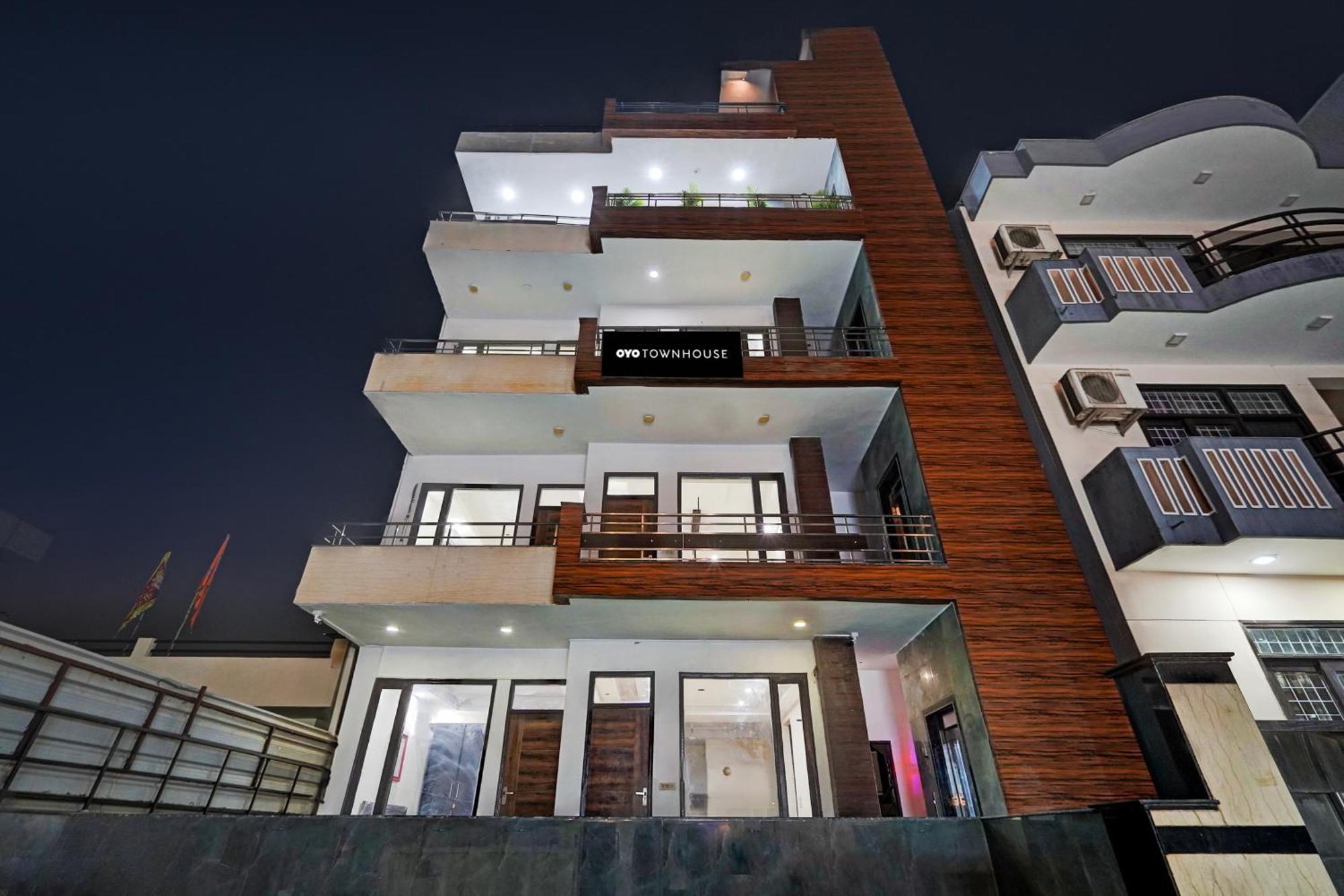Townhouse Delight Inn Gurgaon Exterior foto