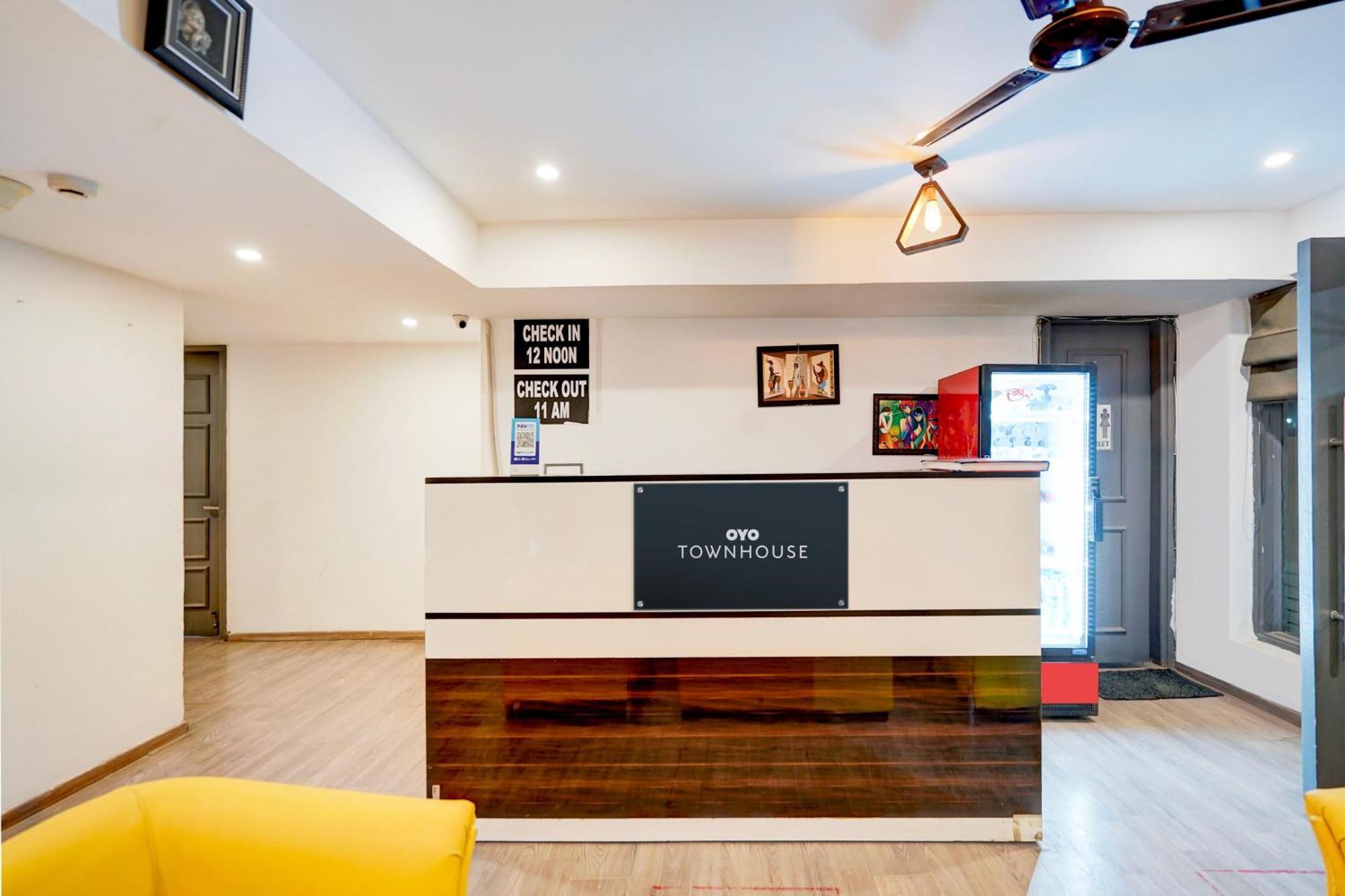 Townhouse Delight Inn Gurgaon Exterior foto