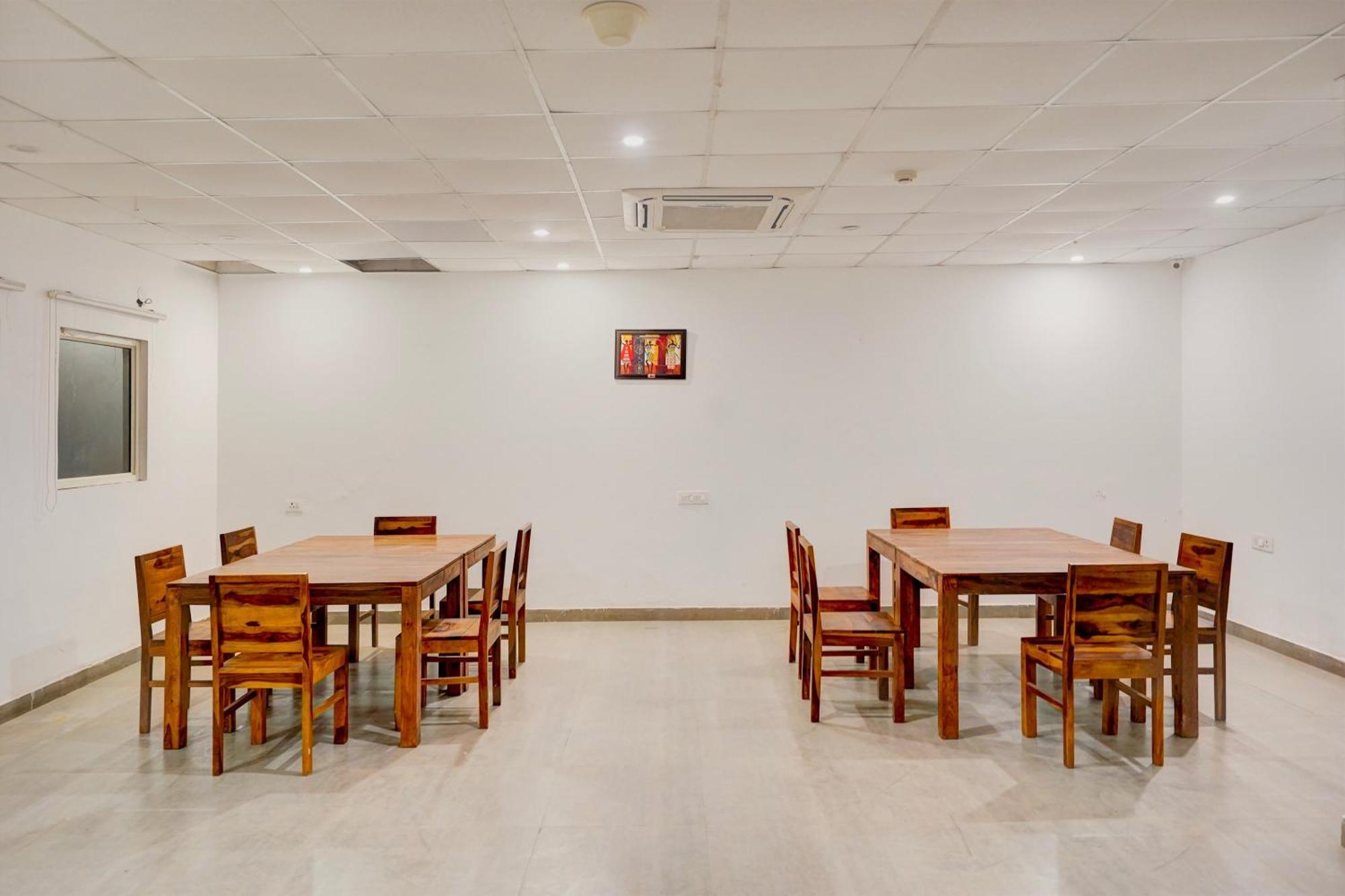 Townhouse Delight Inn Gurgaon Exterior foto